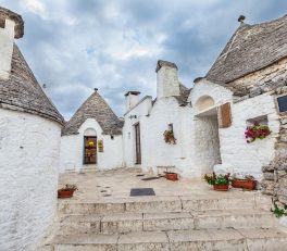 trulli in alberobello