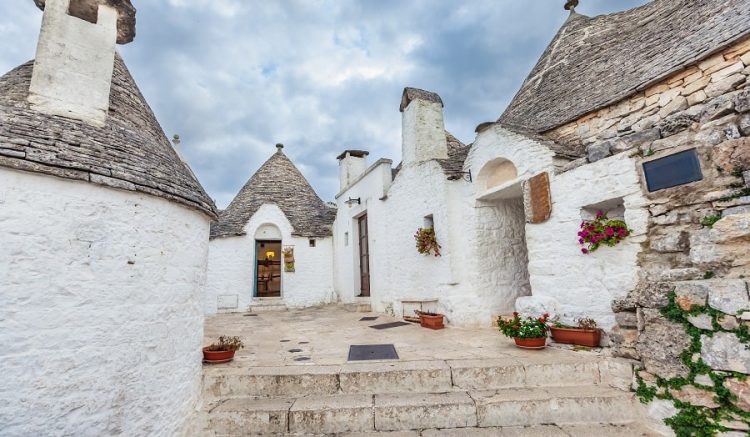 trulli in alberobello