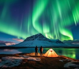 bellissimo-paesaggio-con-aurora-boreale