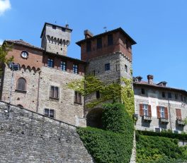 Tagliolo_Monferrato-castello1-min